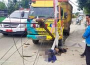 Korban Kecelakaan Truk di Depan Kantor Haji Lima Puluh Tewas