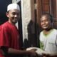 KSJ Lima Puluh Berbagi Sembako Kepada Warga Sumber Padi