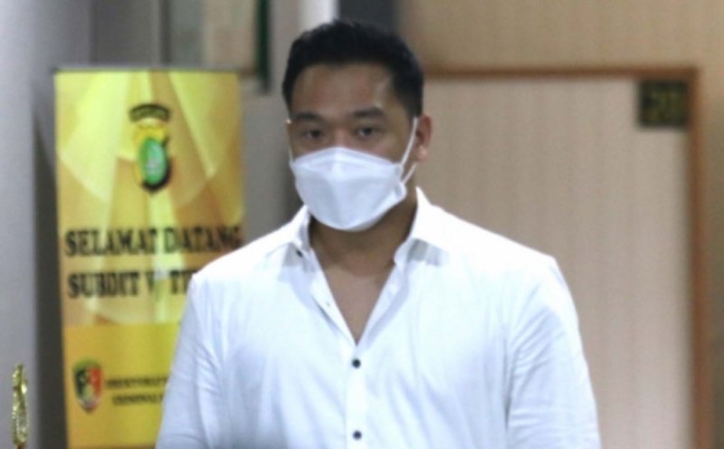 "Terlibat Video Syur Michael Yukinobu Putus Cinta"