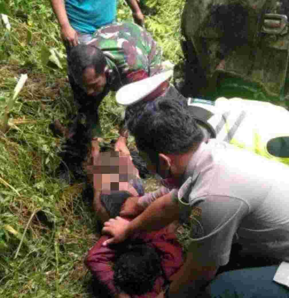 Mobil L 300 Nyungsep ke Jurang Lintas Sipirok - Tarutung Situmorang Tewas di Tempat