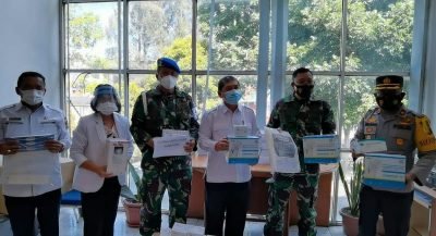 Bupati Karo Apresiasi Masyarakat Tionghoa Sumut Salurkan Bantuan Covid-19