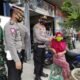 Usai Ikuti Apel Kesiapan di Mapolres Batu Bara, AKP Rusdi Pimpin Penyemprotan Disinfektan di Wilkumnya.