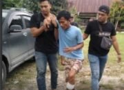 Petik Sepmor di Pool Bus Inalum, Terekam CCTV Kernet Bus di Dor Polsek Indrapura