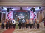 Walikota Tebing Tinggi Terima Anugerah Tokoh Waspada Peduli Indonesia Sehat 2020