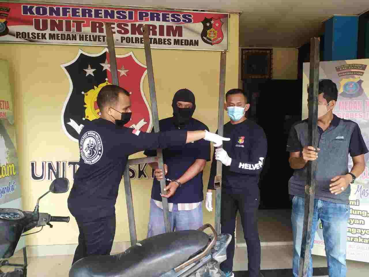 Tekab Polsek Medan Helvetia Tangkap Pencuri Besi Kanopi Pagar Rumah
