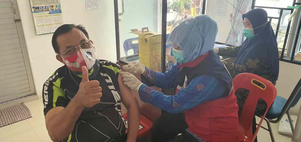 Kadisdik Batu Bara : Vaksin Covid - 19 Menambah Imun Tubuh, PGRI Batu Bara Siap Untuk di Vaksin