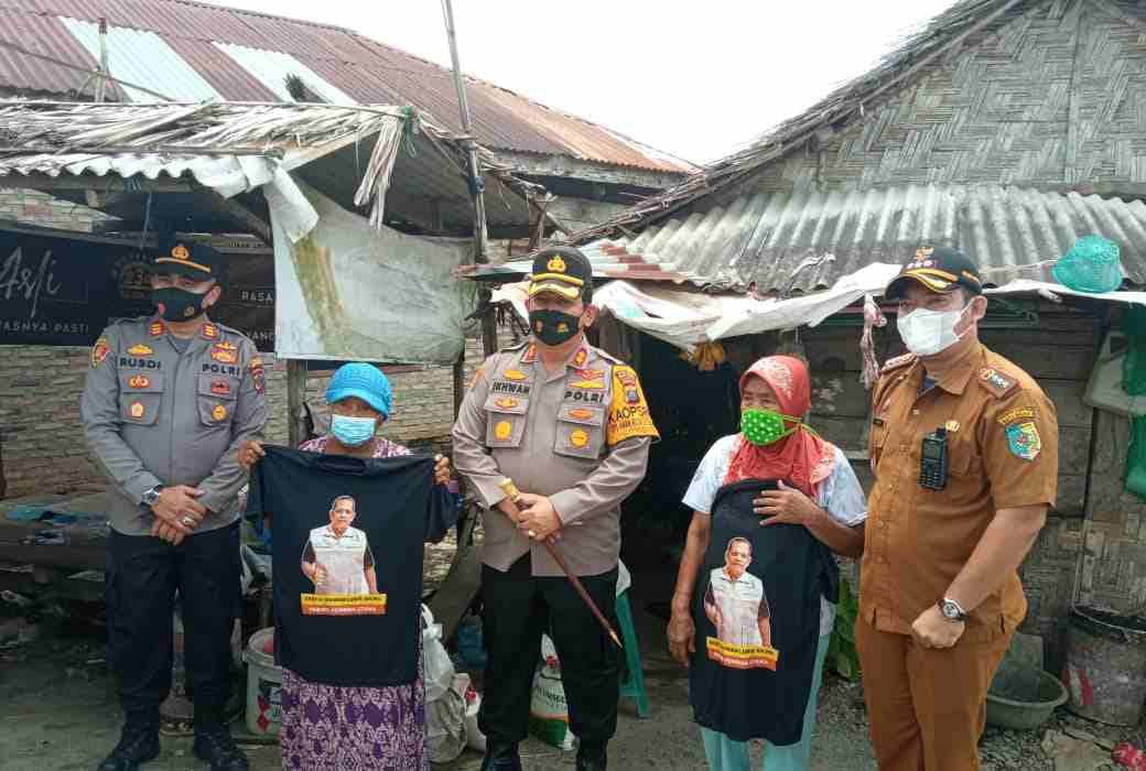 Dikunjungi Kapolres Batu Bara, Nek Taminem Menangis Haru