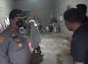 Kapolres Berikan Bantuan Kapoldasu Kepada Ibu Rodiah Di Desa Guntung