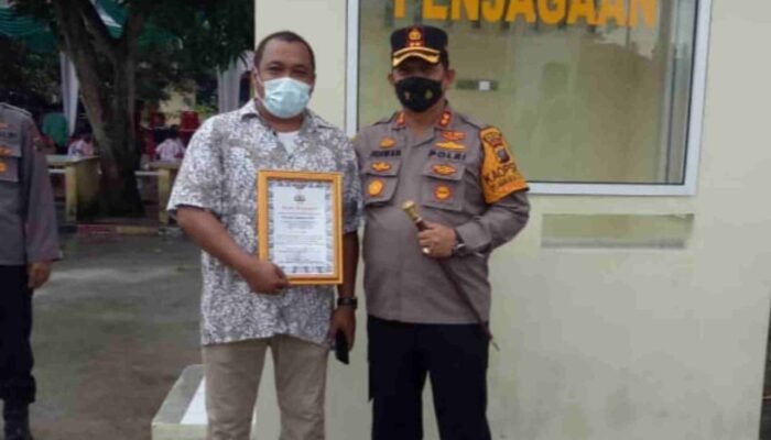 Tokoh Muda Kuala Indah Terima Reward Dari Kapolres Batu Bara Dukung Kamtibmas