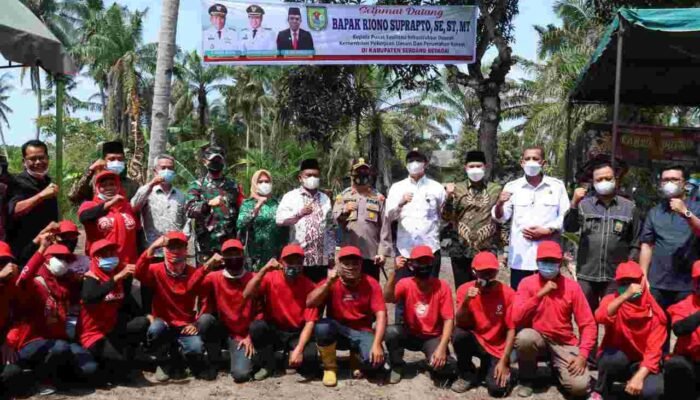 Pada Masa Kepemimpinan 100 Hari Bupat Dan Wabup Sergai Resmikan Jalan di Teluk Mengkudu