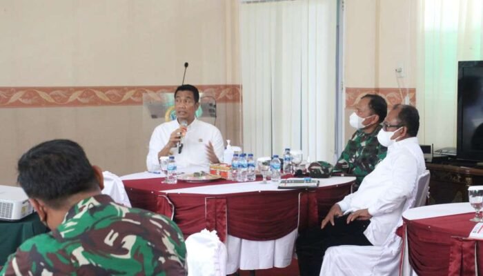 Walikota Pematangsiantar Hefriansyah, SE., MM Ikuti Rapat Pencegahan Penularan COVID – 19 di Wilayah Korem 022/PT Khususnya di Wilayah Kodim 0207/SML