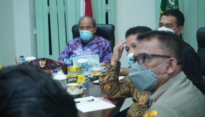 Menindak Lanjuti  Arahan Gubsu dan Polda Wali Kota Tebing tinggi Penanangan Covid 19, dan Ekonomi Harus Tetap Berjalan
