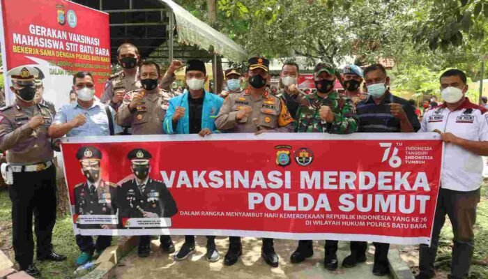 Polda Sumut, Polres Batu Bara Vaksinasi Merdeka Tahap I Dalam Rangka Menyambut HUT RI ke 76, di Mako Polsek Indrapura