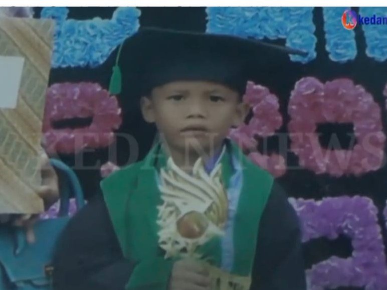 Hendak Memancing Bersama Lima