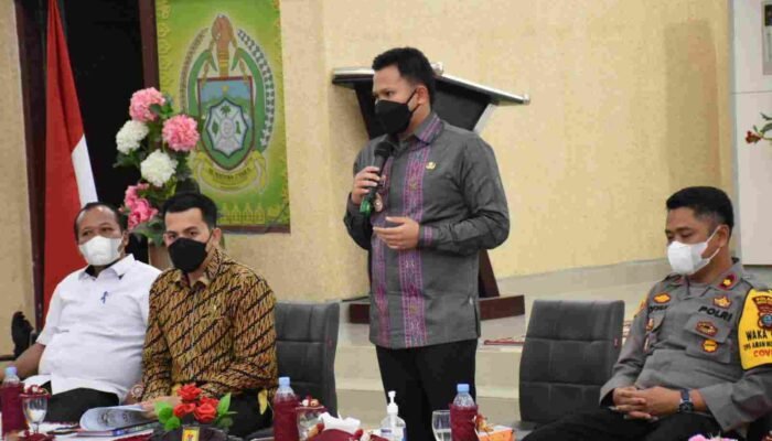 Wakil Bupati Serdang Bedagai di Sambut Murid Orang tua siswa Jelang PTM, Kabupaten Sergai Gelar Simulasi 6-8 September di 3 Kecamatan Sei Rampah