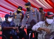 Tinjau Vaksinasi Akpol 97, Kapolri: Pertumbuhan Ekonomi Diiringi Strategi Pengendalian Covid-19