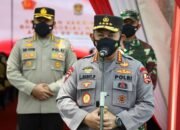 Tinjau Serbuan Vaksinasi AKABRI 1998, Kapolri: Wujud Sinergitas TNI-Polri Tekan Pertumbuhan Covid-19