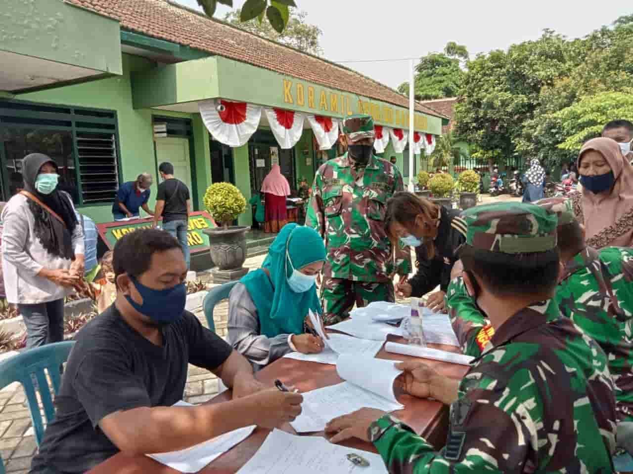 Koramil Tipe B 080803 Kanigoro Bantu Percepatan Penyaluran BTPKLW Agar Segera Rampung