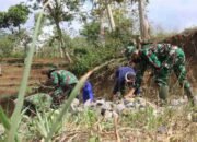 Cuaca Tidak Menentu, Tidak Menyurutkan Semangat Anggota Satgas TMMD Kodim 0808/Blitar