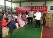 Presiden Jokowi Apresiasi Antusiasme Masyarakat Papua Barat Ikuti Vaksinasi Covid-19