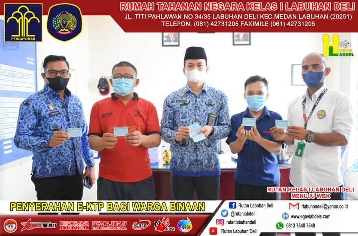 Disdukcapil Serahkan E-KTP Warga Binaan Rutan Kelas I Labuhan Deli