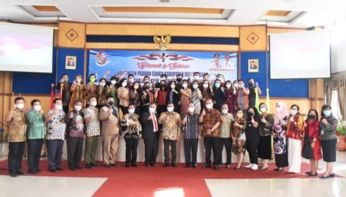 Bupati Deli Serdang Lepas Kontingen Paduan Suara Menuju Festival Pesparawi ke-4
