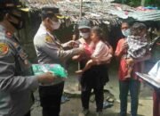 Prihatin Pemulung Cari Nafkah Bawa Anak, Kapolres Batu Bara Beri Sepeda dan Penali Kasih