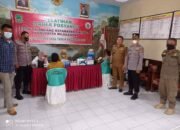 Kapolsek Cikijing Pantau Pelaksanaan Vaksinasi Covid -19 dan Imbau Prokes