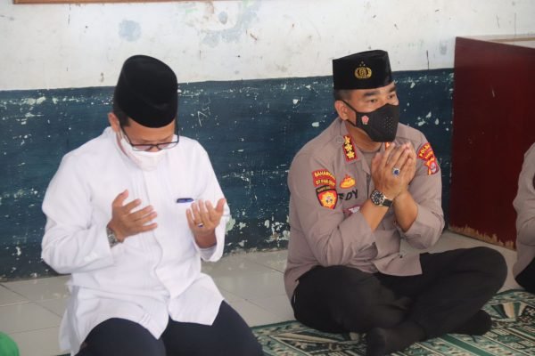 Saba Pesantren, Dirpamobvit Polda Banten Kunjungi Ponpes Al Irsyad Waringinkurung