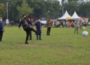 Bobby Nasution Lepas 32 Atlet Peparnas ke Papua Sekaligus Buka Kompetisi Sepak Bola Usia Piala Wali Kota Medan