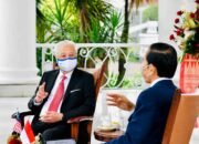 Bertemu PM Malaysia, Presiden Jokowi Dorong Penyelesaian MoU Perlindungan TKI dan Negosiasi Batas Negara