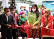 Resmikan Pojok UMKM, Ketua Dekranasda Kota Medan Berharap UMKM Kota Medan dapat Berkembang dan Naik Kelas