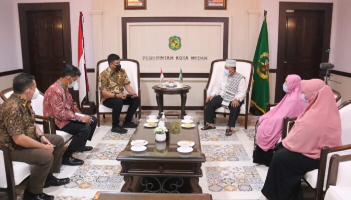 Bobby Nasution Ajak KBIH Kota Medan Mendukung Program Pemko