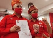 Giring Ganesha Lantik Ketua DPW PSI Sumut Nezar Djoeli dan Pengurus