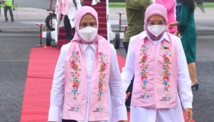 Iriana Bertolak ke Kota Bandung Tinjau Vaksinasi Anak Usia 6-11 Tahun