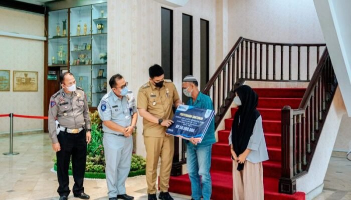 Pasca Kecelakaan Angkot, Bobby Nasution Instruksikan Dishub Bina Sopir