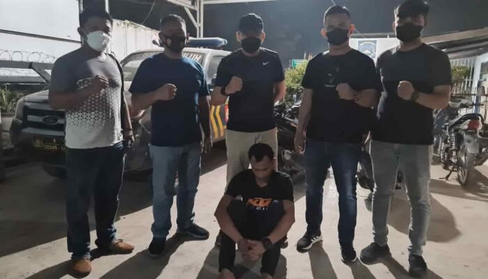AKP Rusdi Pimpin Penyergapan Pelaku Pengrusakan Mobil di Simpang Gambus