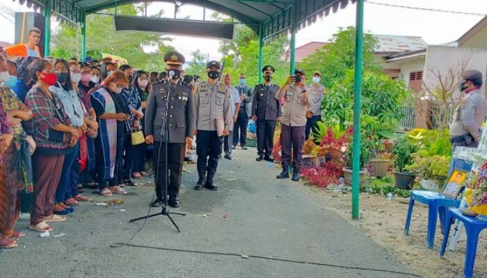 Polres Tebing Tinggi Gelar Upacara Pemakaman Personil