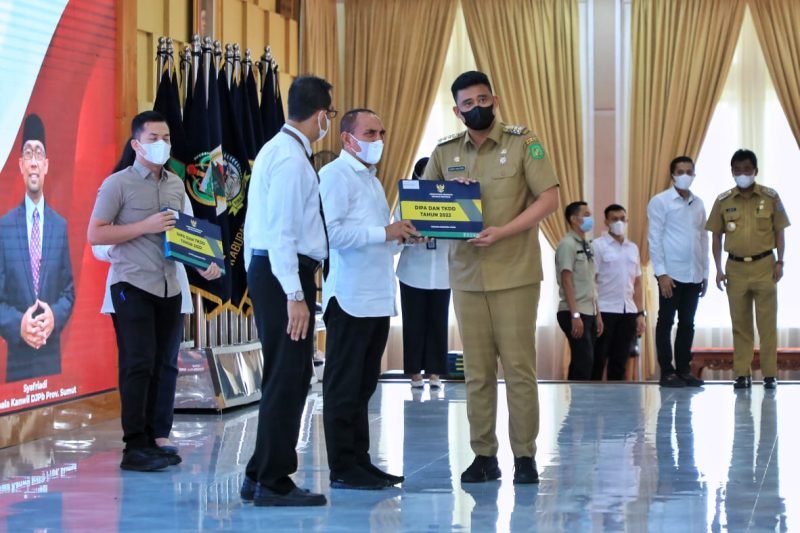 Terima TKDD, Wali Kota Medan Untuk Percepatan Pembangunan dan Kesejahteraan Masyarakat