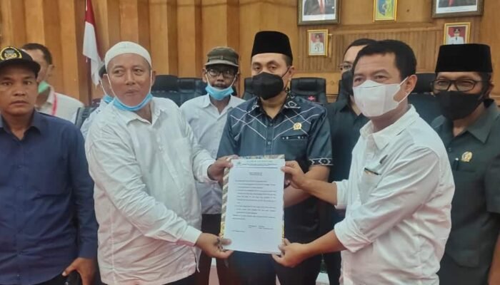 Mangkir Dipangil RDP DPRD Batu Bara Akan Panggil Paksa PT Emha Terkait Kisruh Dengan Rukun Sari
