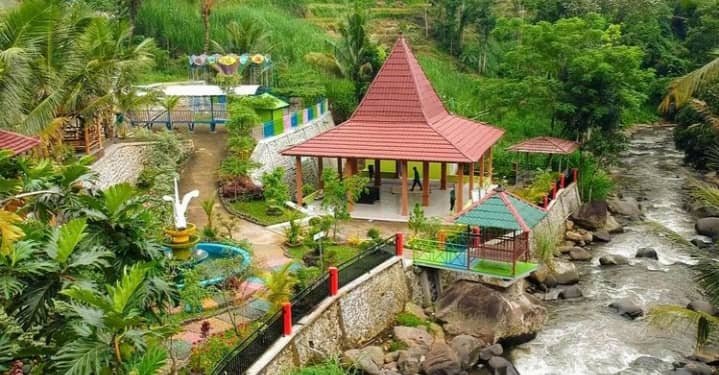 Tempat Wisata di Tulungagung, kamis (30/12/2021). (kedannews.com/Gusty Indah).