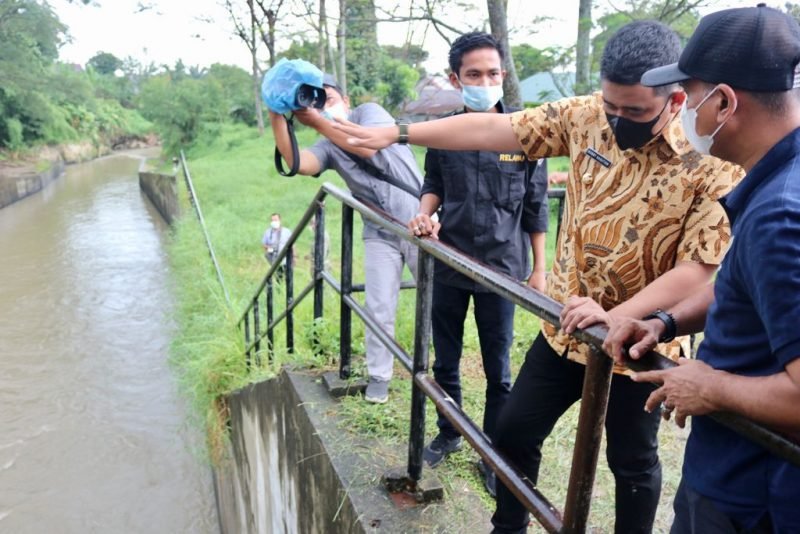 Bobby Nasution Akan Buat Tanggul di Pinggir Sungai Deli