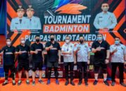 Bobby Nasution Buka Turnamen Badminton PUD Pasar Medan Berkolaborasi