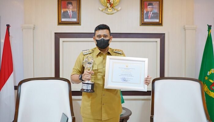 Bobby Nasution Raih Sejumlah Penghargaan di Tahun 2021