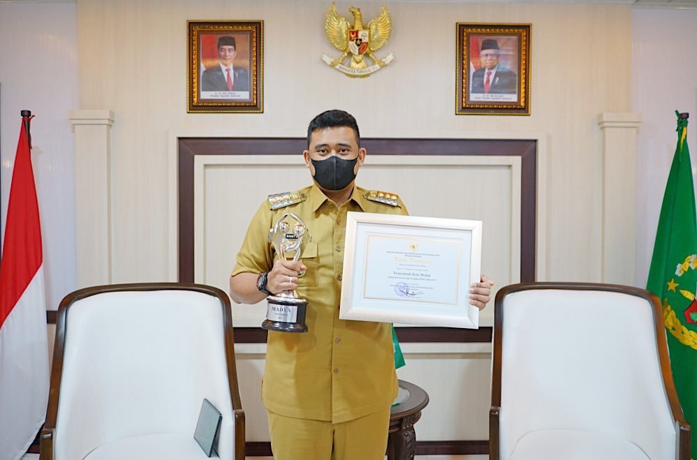 Bobby Nasution Raih Sejumlah Penghargaan di Tahun 2021