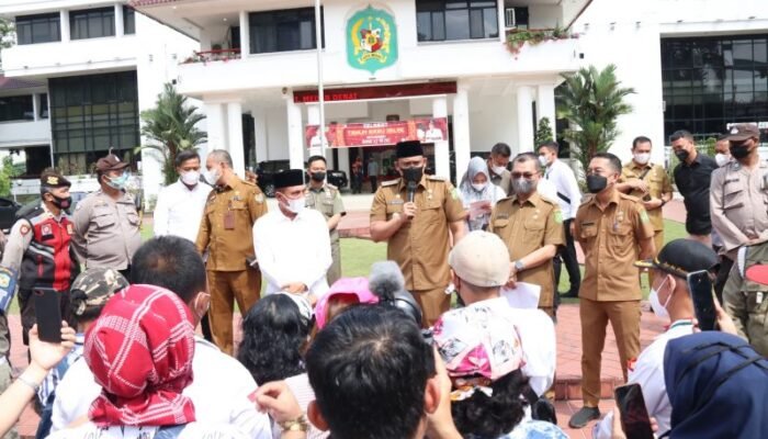 Bobby Temui Massa APPSINDO, Janji Selesaikan Permasalahan Pasar