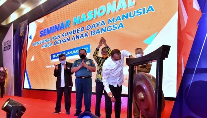 Buka Seminar Nasional Kebencanaan, Edy Rahmayadi: Bencana Urusan Bersama