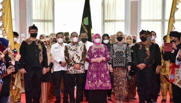 Gubernur Hadiri Pelantikan DPP Paguyuban Wargi Sunda Sumut