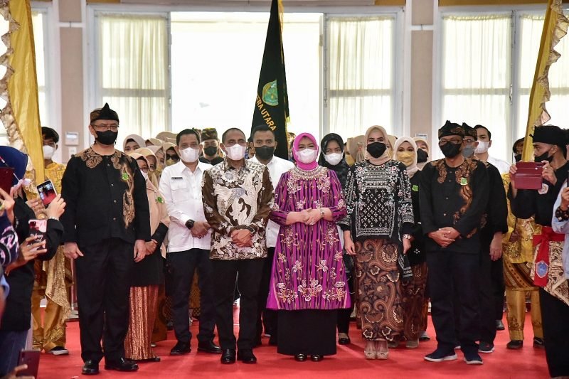 Gubernur Hadiri Pelantikan DPP Paguyuban Wargi Sunda Sumut