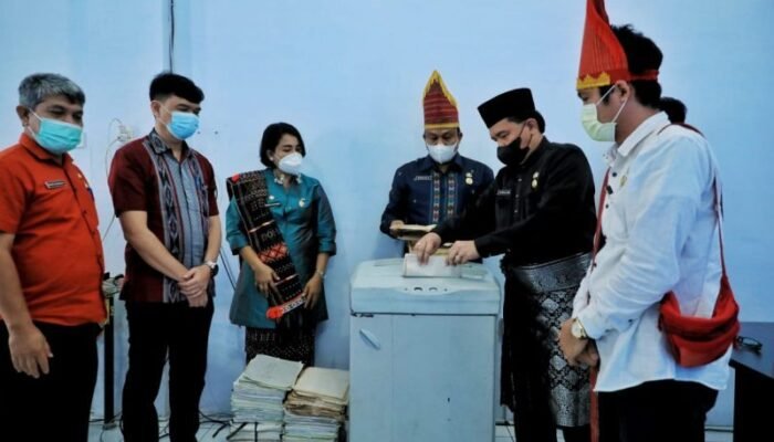 Pemko Medan Musnahkan 4.259 Arsip Berusia Dibawah 10 Tahun